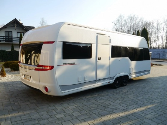                         Przyczepa kempingowa dla osoby niepełnosprawnej, na wózku Hobby 650 Premium - zdjęcie 2
                        