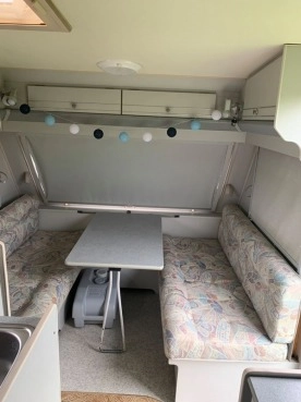                         Przyczepa kempingowa firmy Beyerland 470 - zdjęcie 8
                        