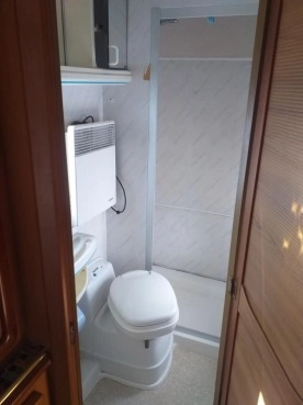                         DUCATO 2.5 TDI Rok 1995 KAMPER PILOTE - zdjęcie 3
                        