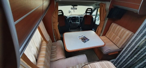                         Kamper MC Louis Tandy - zdjęcie 12
                        