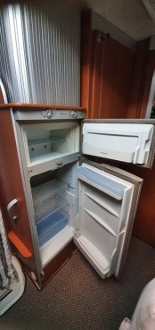                         Kamper MC Louis Tandy - zdjęcie 24
                        