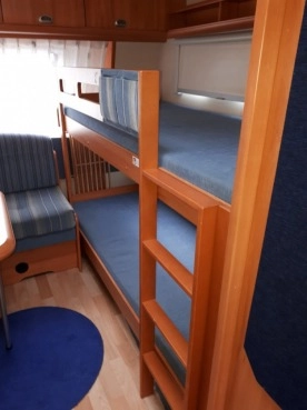                         Przyczepa kempingowa Hobby 540 UK DeLuxe Easy z przedsionkiem. 2005 r. - zdjęcie 5
                        