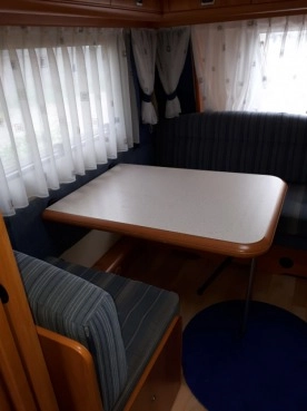                         Przyczepa kempingowa Hobby 540 UK DeLuxe Easy z przedsionkiem. 2005 r. - zdjęcie 6
                        