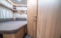                         Knaus Sudwind 650 UDF - Scandinavian Selection - zdjęcie 8
                        