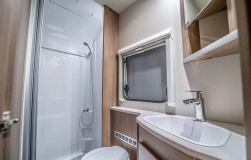                         Knaus Sudwind 650 UDF - Scandinavian Selection - zdjęcie 7
                        