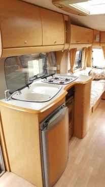                         BAILEY PAGEANT 5/6 OSOBOWA 2004 R., PRZEDSIONEK, ZAREJESTROWANA - zdjęcie 10
                        