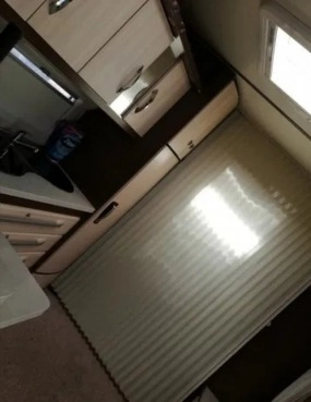                         Przyczepa kempingowa hobby landhaus 770 Cfe - zdjęcie 5
                        