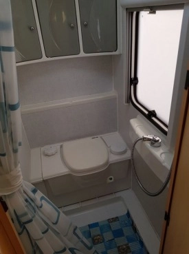                         przyczepa kempingowa TEC Tour445 TDF z moverem - zdjęcie 7
                        