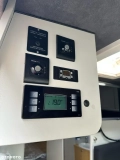                         Kamper Van Sprinter 319 -  3Litry!! - zdjęcie 4
                        