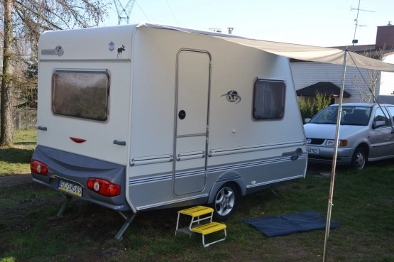                         CARAVELAIR Emeraude2 z 2006r lekka do 750kg kat B - zdjęcie 1
                        