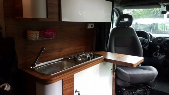                         Kamper Renault Master - zdjęcie 15
                        