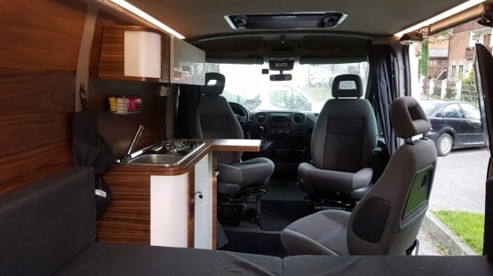                         Kamper Renault Master - zdjęcie 2
                        