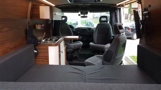                         Kamper Renault Master - zdjęcie 6
                        