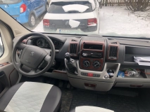                         Ukryty CAMPER VAN - zdjęcie 4
                        