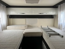                         Sprzedam kampera - zdjęcie 2
                        