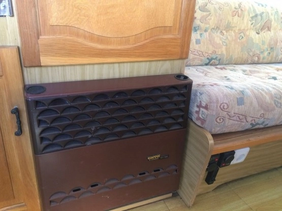                         Przyczepa Award Daystar 3/4 osobowa - zdjęcie 2
                        