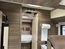                         Sprzedam kampera - zdjęcie 5
                        