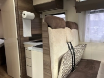                         Sprzedam kampera - zdjęcie 4
                        