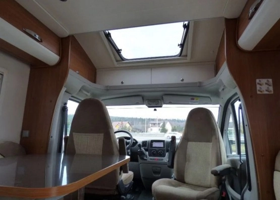                         Fiat Ducato ADRIA MATRIX M680 SP - zdjęcie 17
                        