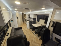                         Amerykanski kamper Ford F53 kat c  ,hydraulika, pneumatyczne zawieszenie, agregat  - zdjęcie 7
                        