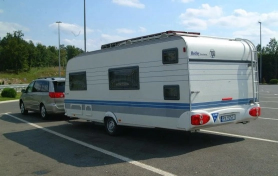                         Hobby Exclusive 560 KMFE (6 miejsc) - zdjęcie 3
                        