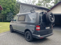                         Volkswagen Transporter 4x4 (Multicamper Adventure) - zdjęcie 12
                        