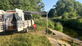                         vanlife Mercedes - zdjęcie 11
                        