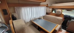                         VW T5 -Wanner całoroczny 2006r 22 tyś km 179 tyś pln - zdjęcie 12
                        