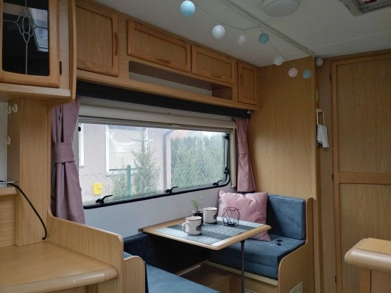                         Bailey Pageant Moselle 2000 + mover, 4/5 osobowa, łazienka, przyczepa - zdjęcie 6
                        