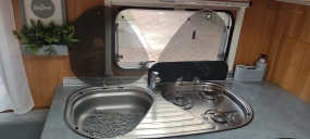                         Burstner Flipper 460TS - zdjęcie 27
                        