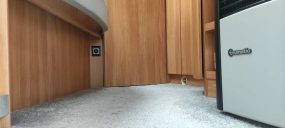                         Burstner Flipper 460TS - zdjęcie 12
                        