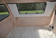                         Niewiadów N126ET do własnej aranżacji wnętrza z hamulcem DMC 750kg - zdjęcie 5
                        