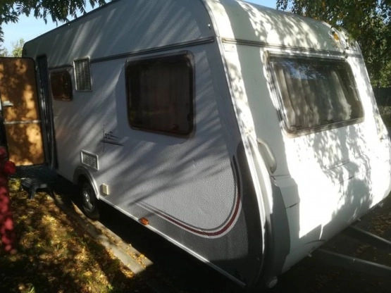                         Sprzedam przyczepę kempingową Sun Roller 2005 + namiot - zdjęcie 3
                        