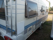                         Przeczepa Hobby Excellent 495 rok 2002 - zdjęcie 2
                        