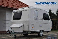                         Niewiadów N126ET z ogrzewaniem i WC DMC750kg - zdjęcie 2
                        