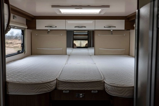                         Wynajem kampera Wrocław - zdjęcie 18
                        