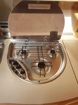                         Przyczepa kempingowa Fendt Saphir 470 - zdjęcie 9
                        