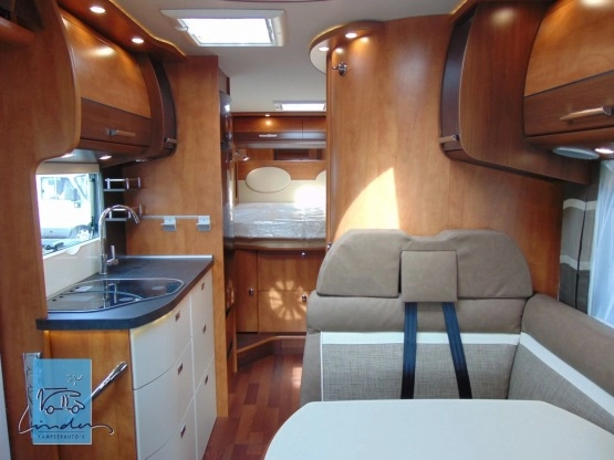                         Carhago C-Comactline 145 QB- jak nowy - zdjęcie 3
                        