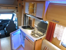                         Sprzedam Kampera    TEC 598 - zdjęcie 13
                        