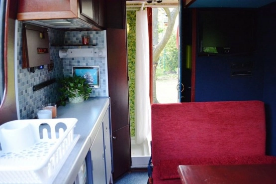                         Kamper Renault Master z baterią słoneczną i prysznicem - zdjęcie 12
                        