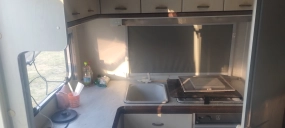                         Hobby 525 - zdjęcie 10
                        