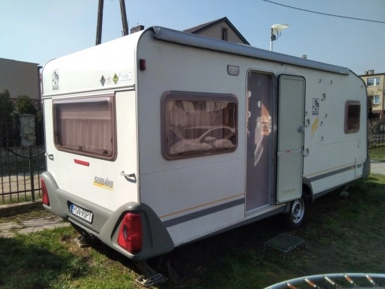                         PRZYCZEPA KEMPINGOWA KNAUS SODWIND 2003 ROK z KLIMATYZACJĄ Salon Polska - zdjęcie 5
                        