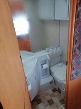                         Przyczepa kempingowa LMC - zdjęcie 8
                        