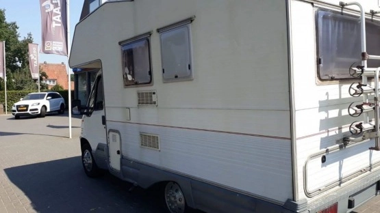                         Kamper Fiat Ducato 1,9 TD, 1996 r. - zdjęcie 9
                        