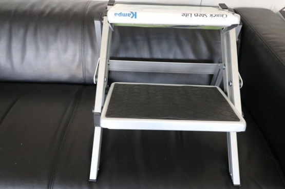                         STOPIEŃ SCHODEK WYJŚCIOWY DO PRZYCZEPY - zdjęcie 4
                        