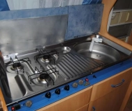                         Hobby 400  z łóżkiem pitętrowym - zdjęcie 8
                        