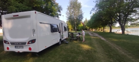                         Przyczepa kempingowa SWIFT Sprite Cruzer 492 SR Piękna ZOBACZ!!! - zdjęcie 4
                        