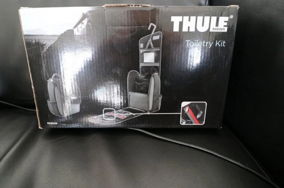                         Organizer toaletowy turystyczny Thule nowy - zdjęcie 2
                        
