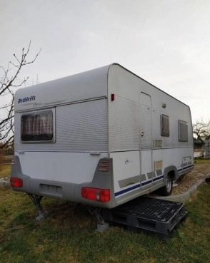                         Przyczepa kempingowa Dethleffs 2000 r. DMC 1200 KG - zdjęcie 5
                        