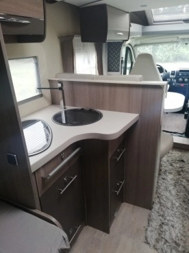                         CAMPER CHAUSSON 747 2016R - zdjęcie 13
                        